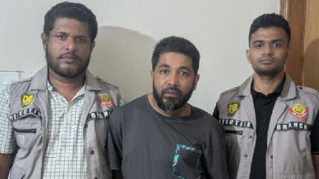 টাঙ্গাইল থেকে ঢাকায় এসে গ্রেপ্তার ছাত্রলীগ নেতা