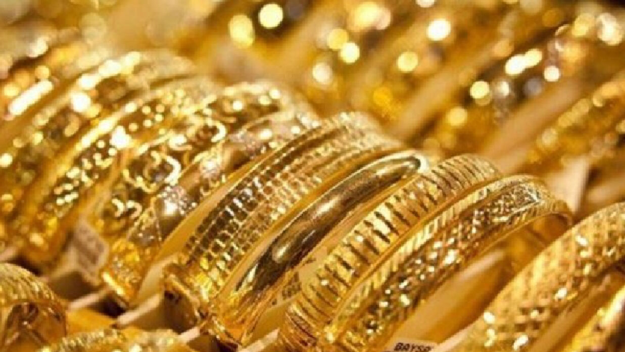চার দফা বাড়ার পর কমল স্বর্ণের দাম, ভরি কত?