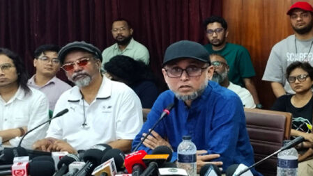 ‘ফিলিস্তিনের পতাকা হাতে বৈশাখী র‍্যালিতে গাইবেন ২০০ শিল্পী’