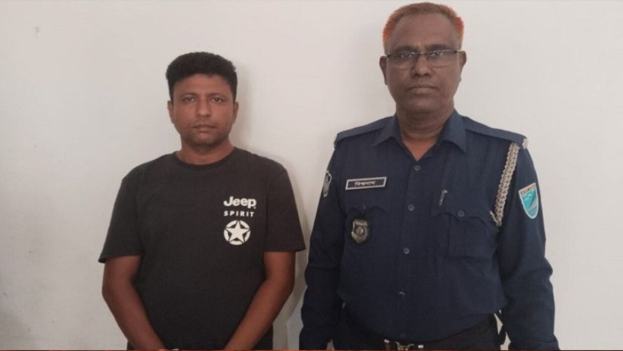 আশুলিয়ায় ছাত্র-জনতা হত্যা মামলায় যুবলীগ নেতা গ্রেপ্তার
