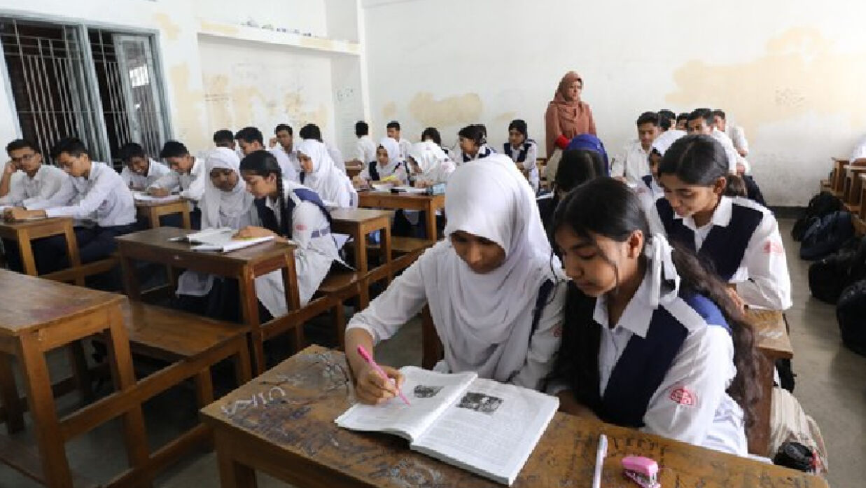 ষষ্ঠ, অষ্টম ও নবম শ্রেণির বাদ পড়া শিক্ষার্থীদের জন্য ফের রেজিস্ট্রেশনের সুযোগ 