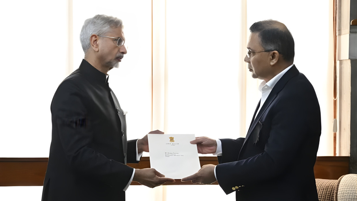 Indian Foreign Minister Jaishankar Meets Tarique Rahman to Hand Over Condolence Message