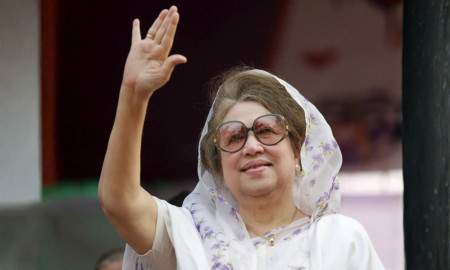 Khaleda Zia's London travel postponed again over air ambulance delay, health concerns