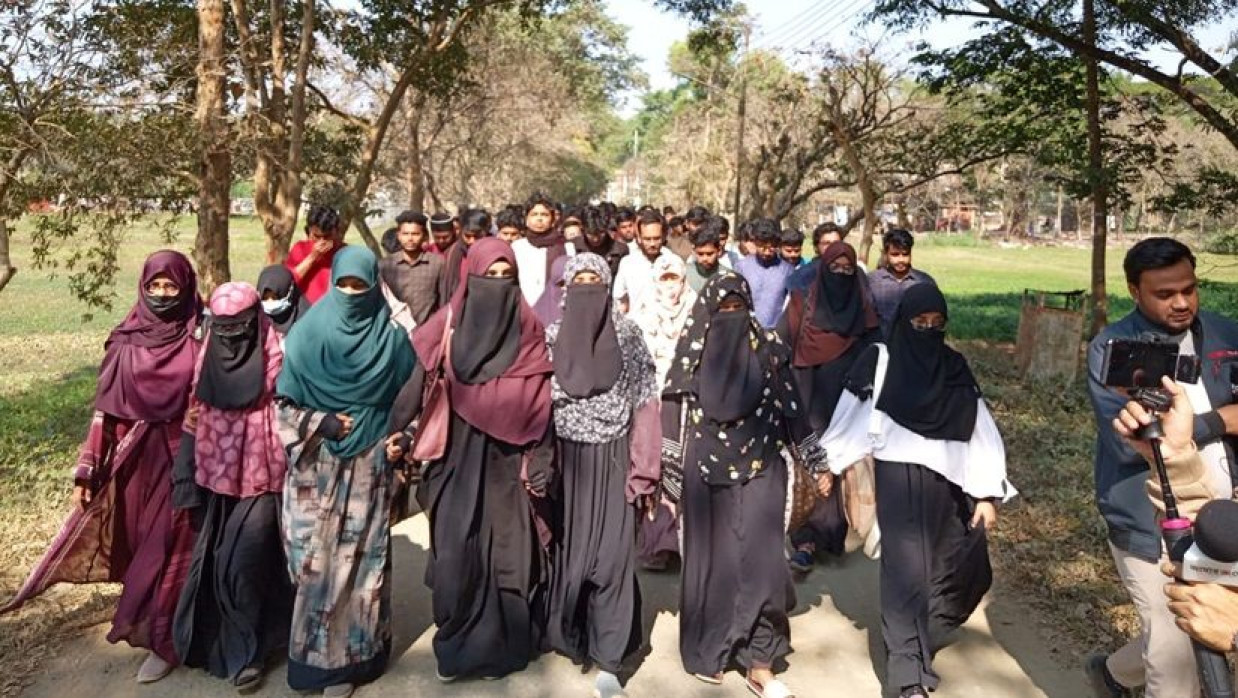 SUST students protesting for SUCSU