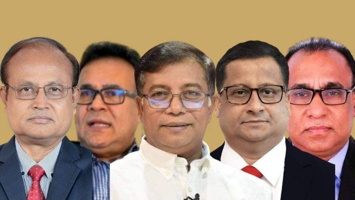 Five Teachers Emerge in Talks for DU VC Position