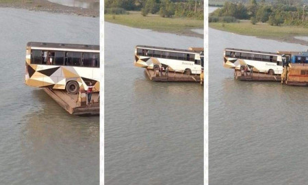 One-Third of Bus Left Outside Ferry, Passengers Inside — Footage Viral