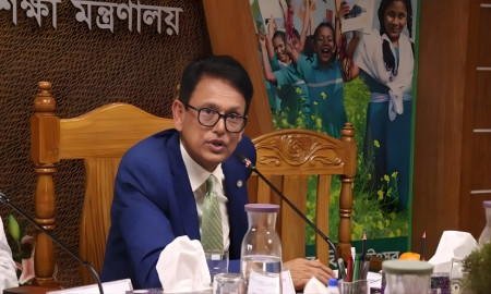 Final Decision on Online-Offline Classes Not Today: Education Minister