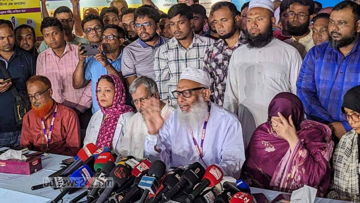 আদ্-দ্বীন ফাউন্ডেশনের নির্বাহী পরিচালক ডা. শেখ মহিউদ্দিন