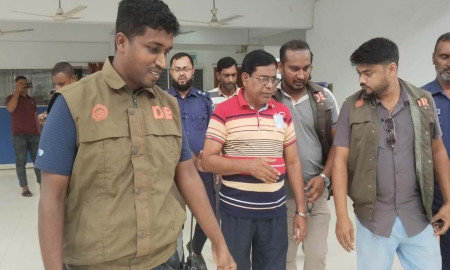 AL leader arrested at Darshana immigration while heading to India