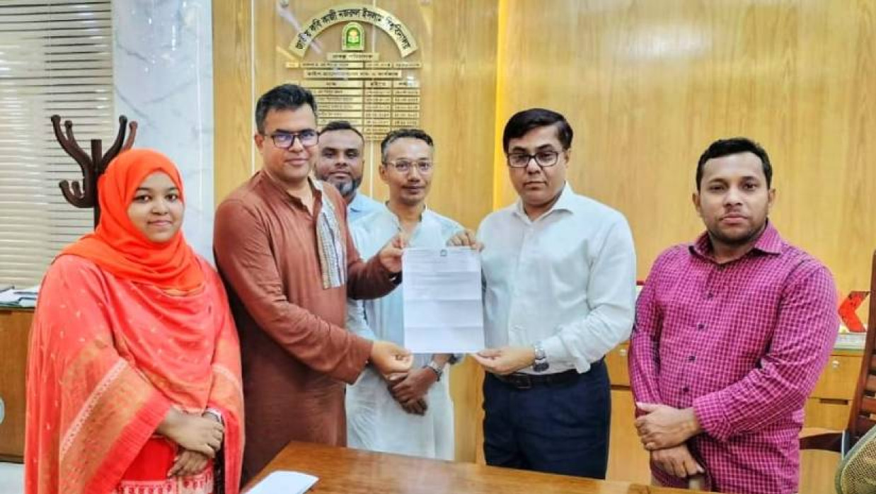 ফিল্ম অ্যান্ড মিডিয়া স্টাডিজ বিভাগের দায়িত্বে জিল্লুর রহমান