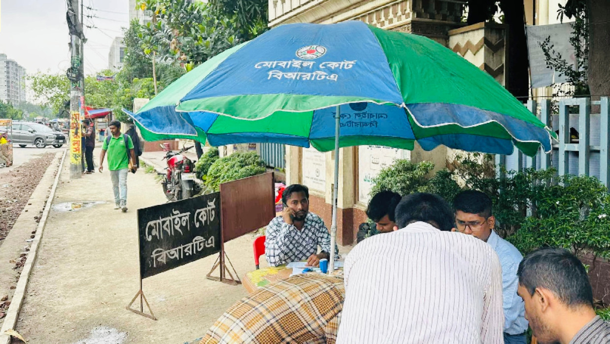 পরিবেশ অধিদপ্তর ও বিআরটিএ’র যৌথ অভিযান