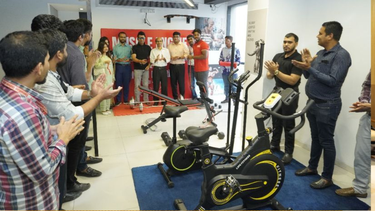 কানাডিয়ান ইউনিভার্সিটি অব বাংলাদেশ- ক্যাম্পাসে অত্যাধুনিক ‘মাসেল ইঞ্জিন’ জিমনেসিয়ামের উদ্বোধনী অনুষ্ঠান