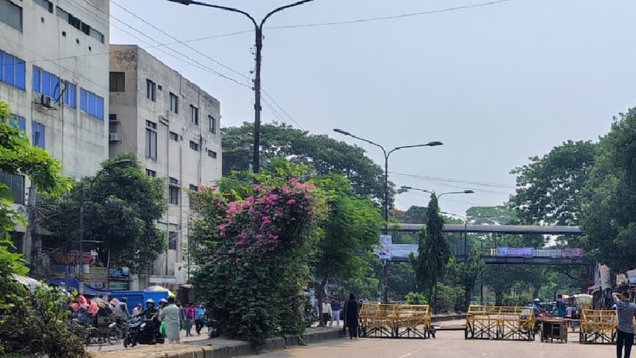 ঢাকা
