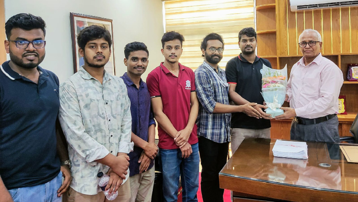 ডিআইইউ সাংবাদিক সমিতির নেতৃবৃন্দের সাথে সাক্ষাৎ ভিসির