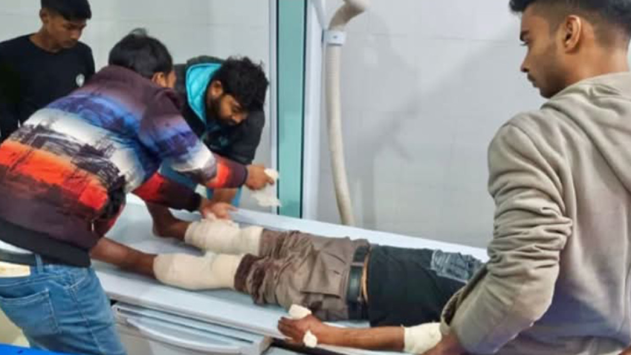 হাসপাতালে চিকিৎসাধীন অলিউজ্জামান মন্টু