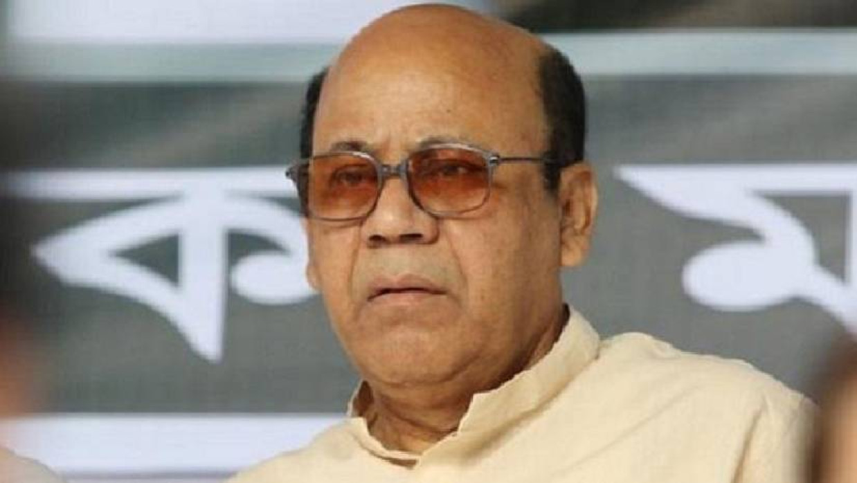 টয়লেটে পড়ে রক্তাক্ত কামরুল ইসলাম