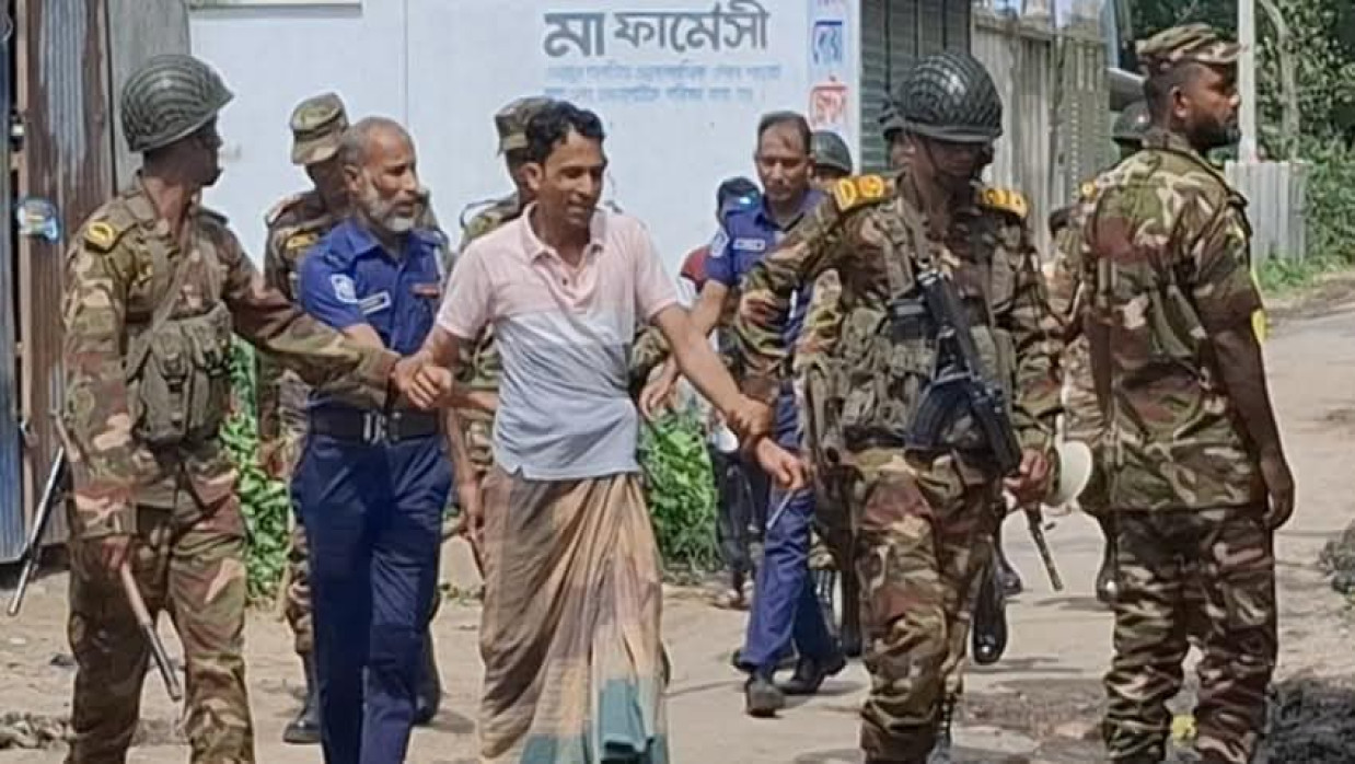 হাঁস নিয়ে দুই পক্ষের সংঘর্ষ