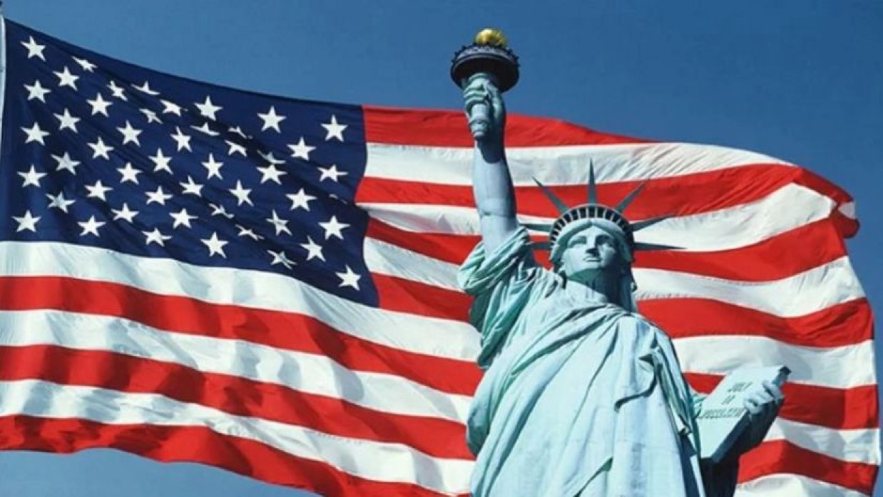 বিদেশি শিক্ষার্থীদের যুক্তরাষ্ট্রে ভিসার সাক্ষাৎকার স্থগিত রাখার নির্দেশ