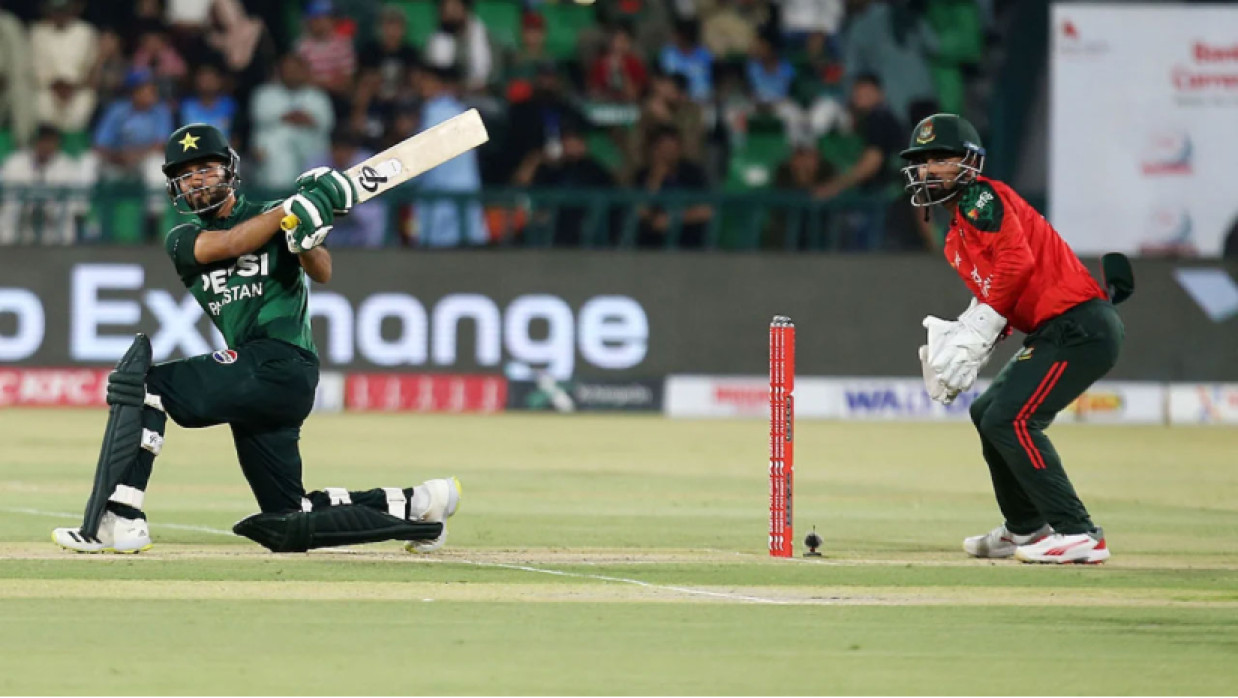 বাংলাদেশ-পাকিস্তান ম্যাচ 