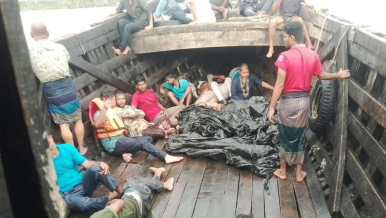 মেঘনায় ট্রলার ডুবি