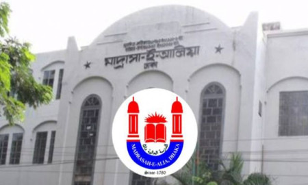ঢাকা আলিয়ায় ছাত্রলীগের সঙ্গে সাধারণ শিক্ষার্থীদের সংঘর্ষ, আহত ২