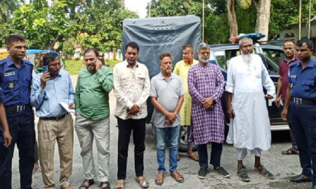 একসঙ্গে ৬ ইউনিয়ন পরিষদের চেয়ারম্যান আটক