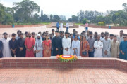 জাতীয় স্মৃতিসৌধে জাতীয় যুবশক্তির শ্রদ্ধা নিবেদন