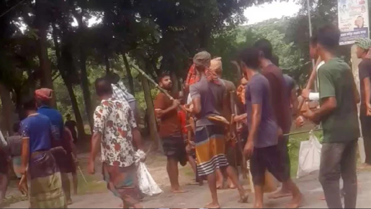 বিএনপির দুই পক্ষের সংঘর্ষ