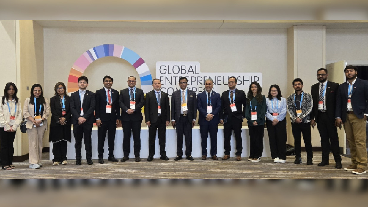 গ্লোবাল অ্যান্ট্রেপ্রেনারশিপ কংগ্রেস ২০২৫-এ বাংলাদেশের প্রতিনিধি দল, নেতৃত্বে ড. মোঃ সবুর খান