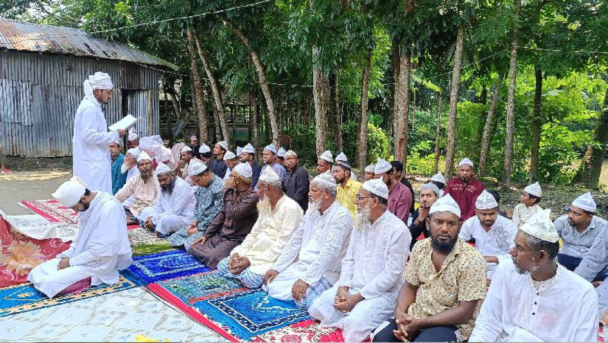 ঈদের জামাত