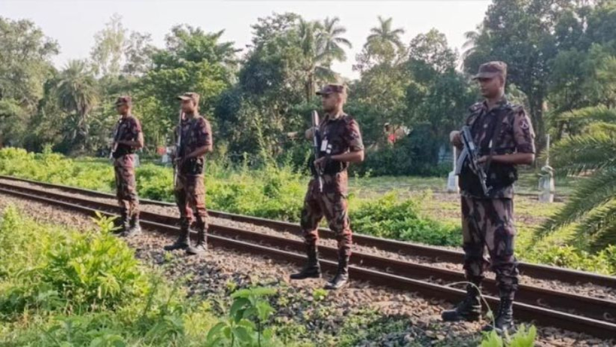 টহলরত বিজিবি