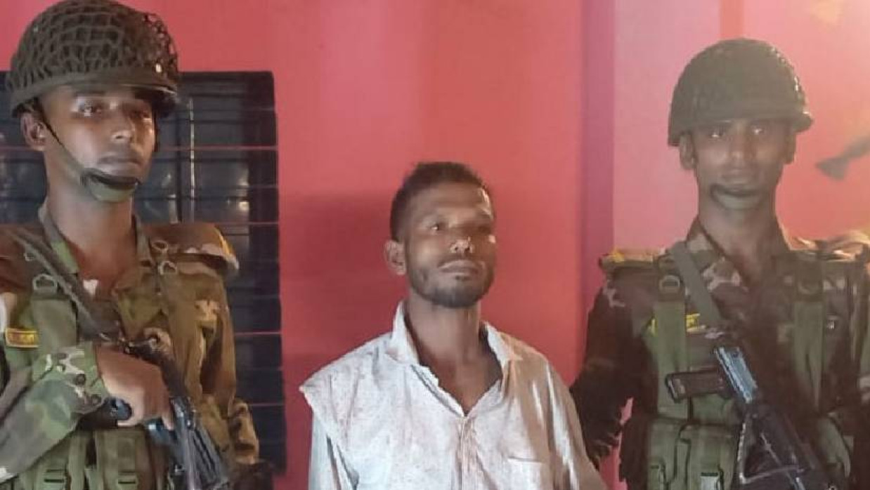 আটক হওয়া মো. হোসেন