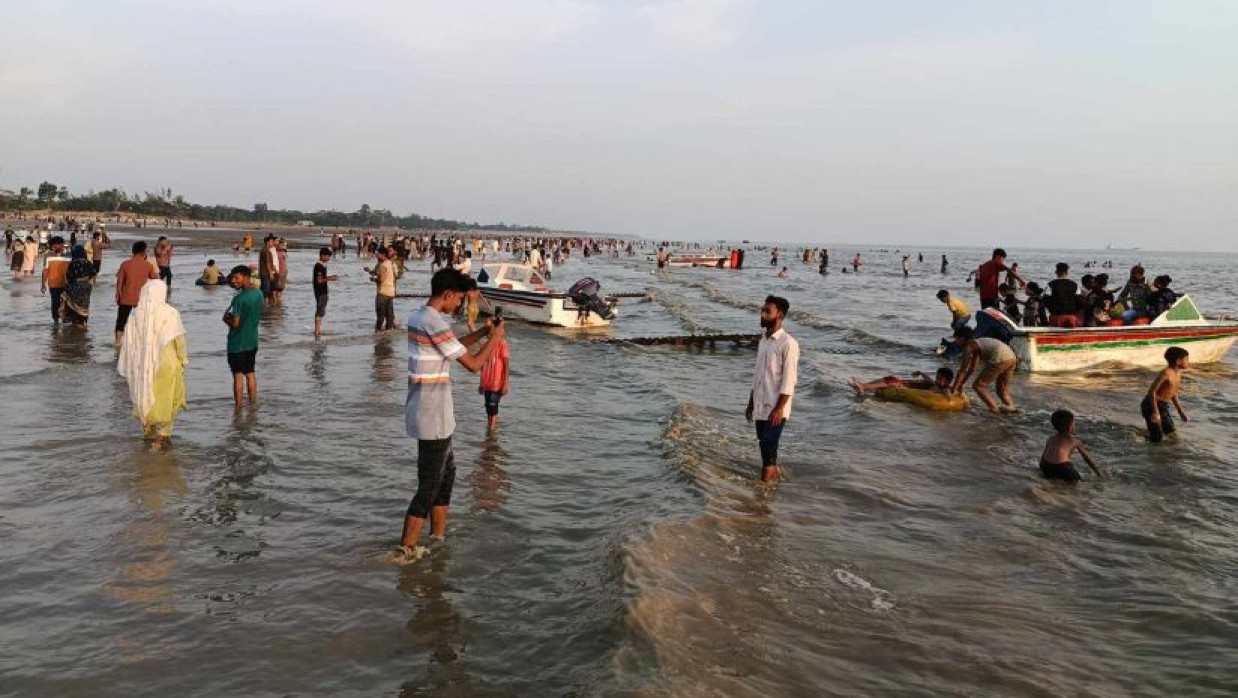 পারকি সমুদ্র সৈকত