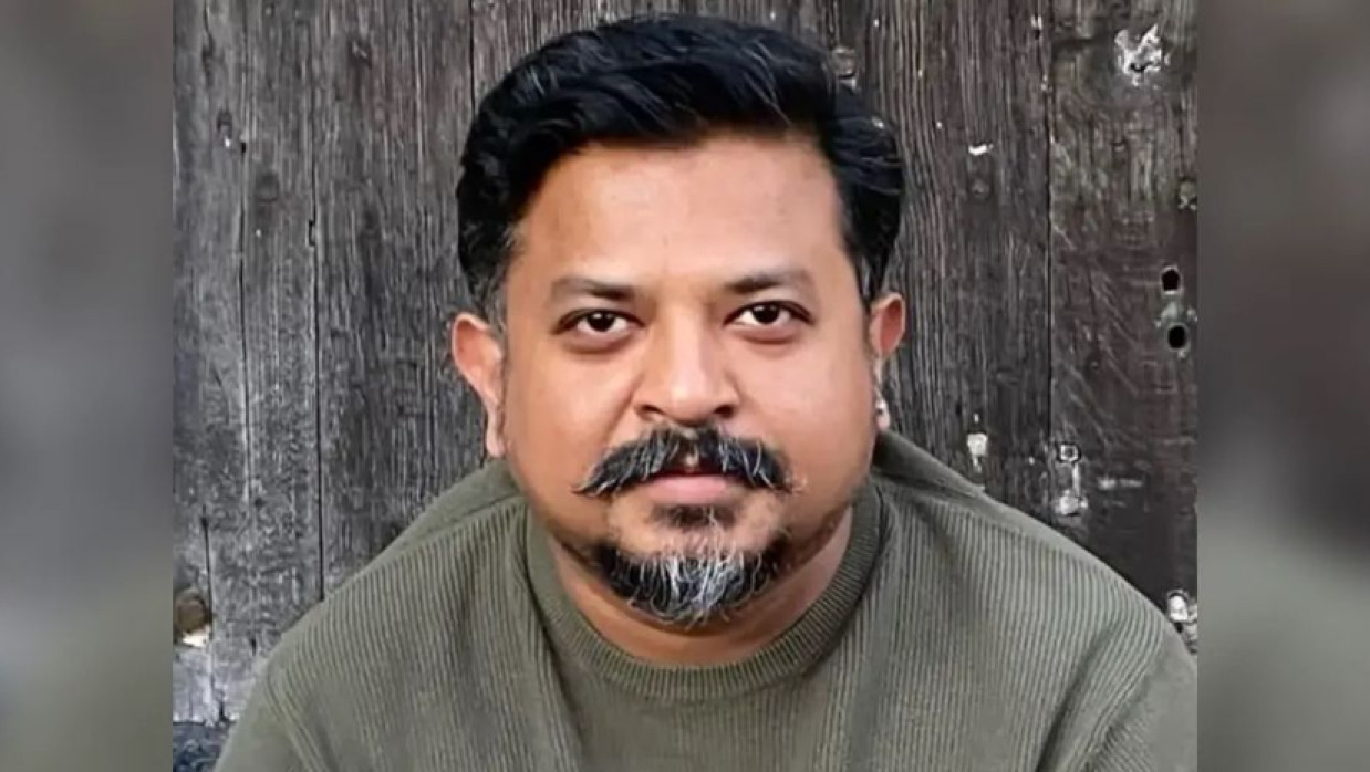 সাংবাদিক জুলকারনাইন সায়ের খান