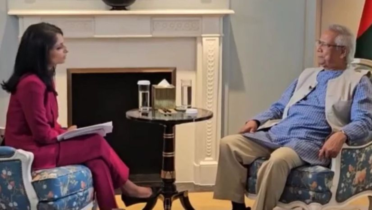 সাক্ষাৎকারে ড. ইউনূস