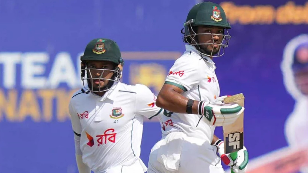 মুশফিক-শান্তর ব্যাটে এগোচ্ছে বাংলাদেশ