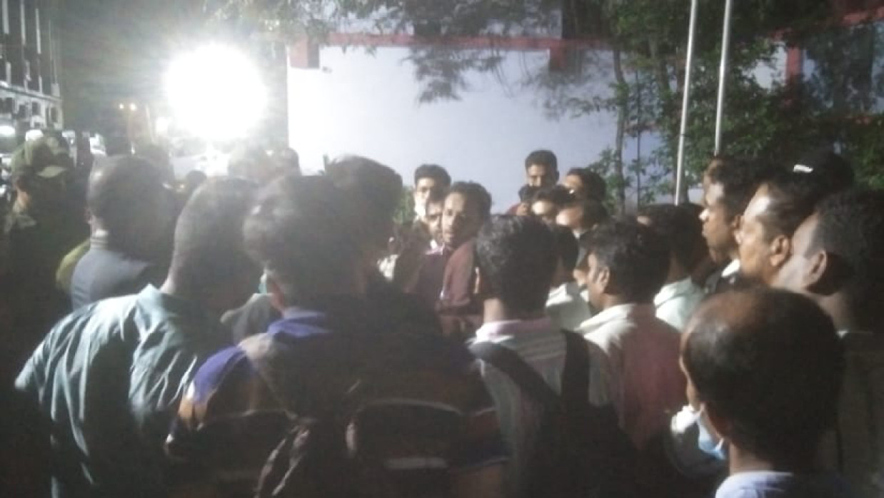 মাউশিতে আলোচনায় বসেছে প্রদর্শক ফলপ্রত্যাশীরা