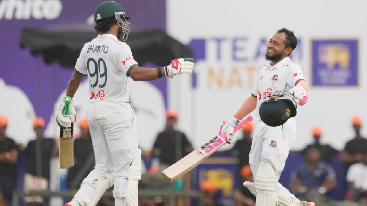 নাজমুল হোসেন শান্ত ও মুশফিকুর রহিমের জোড়া সেঞ্চুরিতে দৃঢ় অবস্থানে বাংলাদেশ