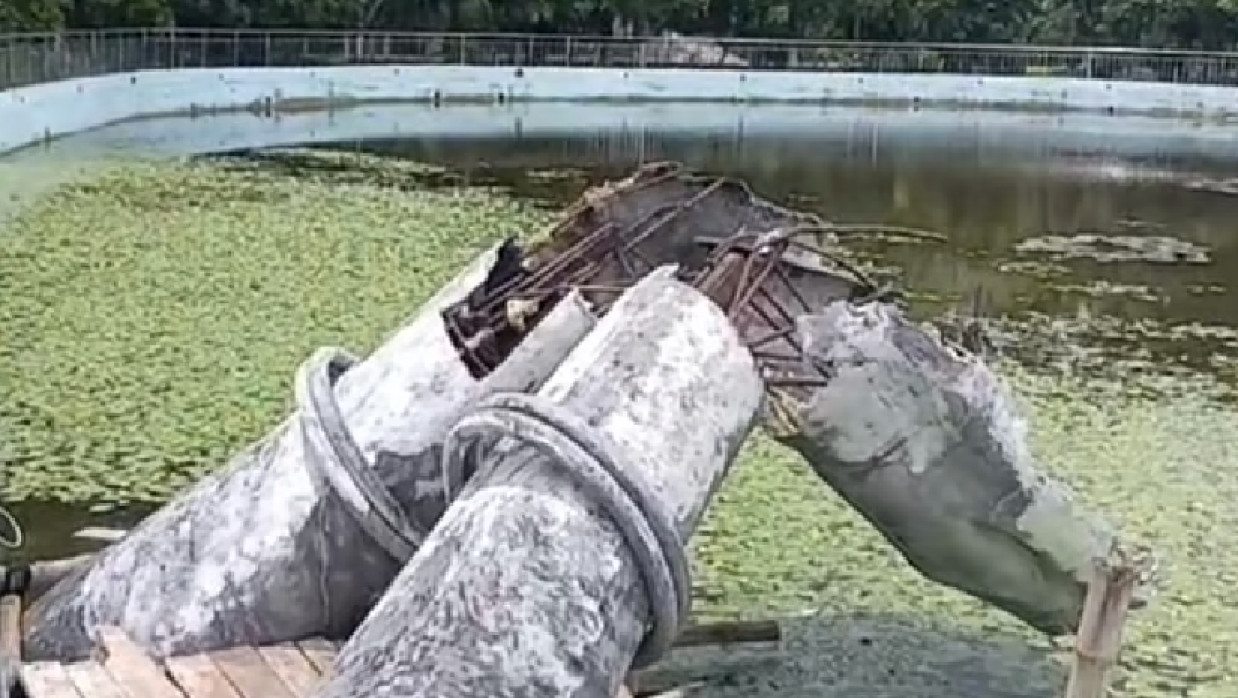 জাতীয় কবি কাজী নজরুল ইসলাম বিশ্ববিদ্যালয়ে ‘অঞ্জলি লহ মোর’ নামের ম্যুরাল ভেঙে ফেলা হয়েছে