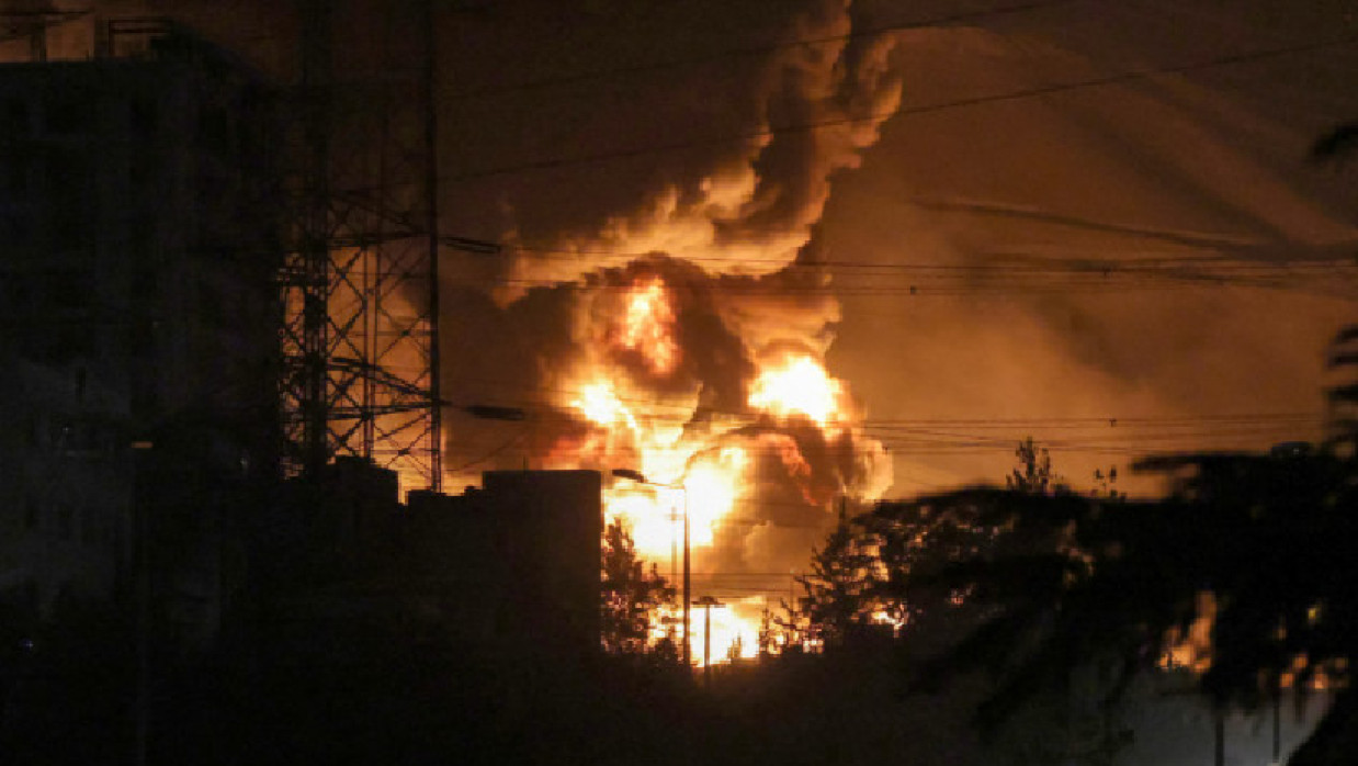 তেহরানে তেল পরিশোধনাগারে ইসরায়েলি হামলা