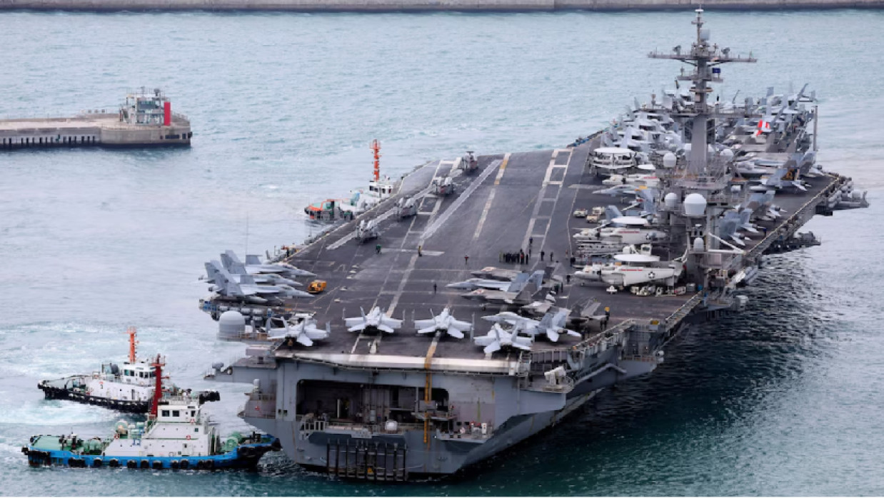 কাতার ও বাহরাইন থেকে যুদ্ধবিমান সরাল যুক্তরাষ্ট্র