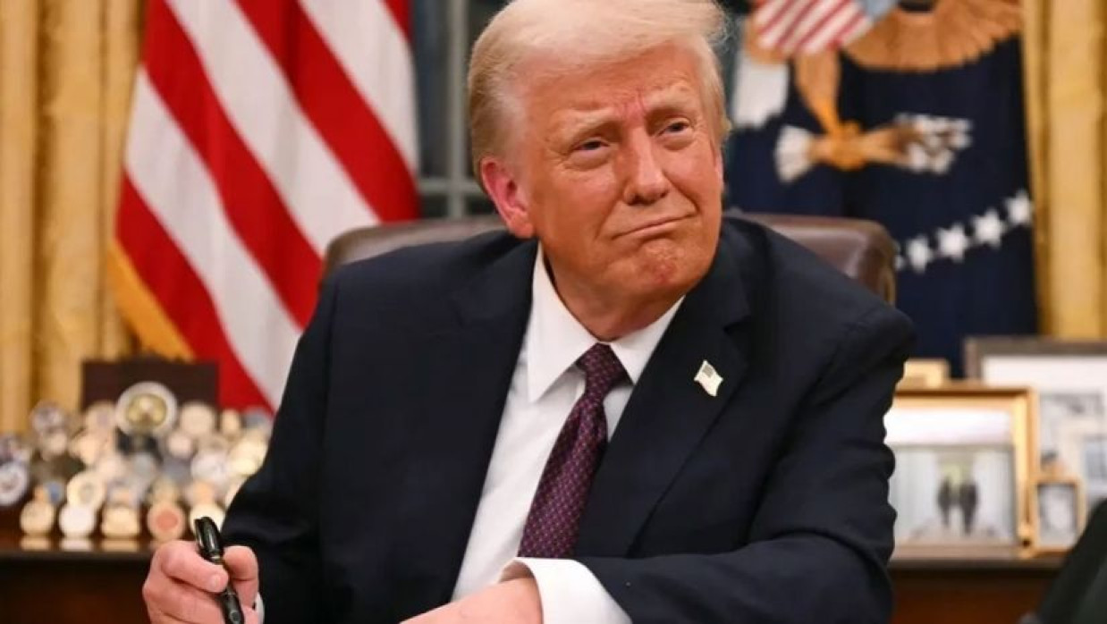 যুক্তরাষ্ট্রের প্রেসিডেন্ট ডোনাল্ড ট্রাম্প