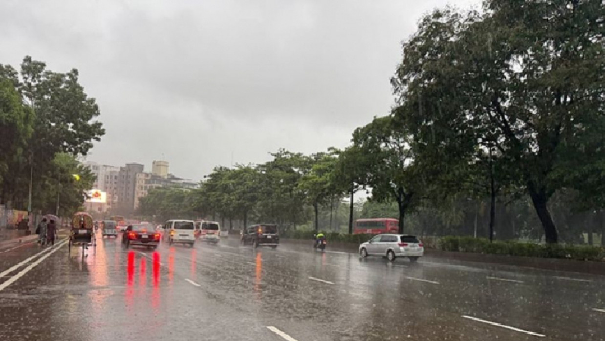 দুপুরের মধ্যে ১০ জেলায় ঝড়ের আভাস 