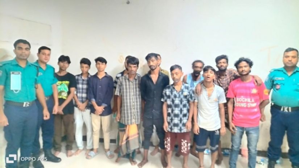 বিভিন্ন অপরাধে জড়িত ১৩ জনকে গ্রেফতার করেছে মোহাম্মদপুর থানা পুলিশ