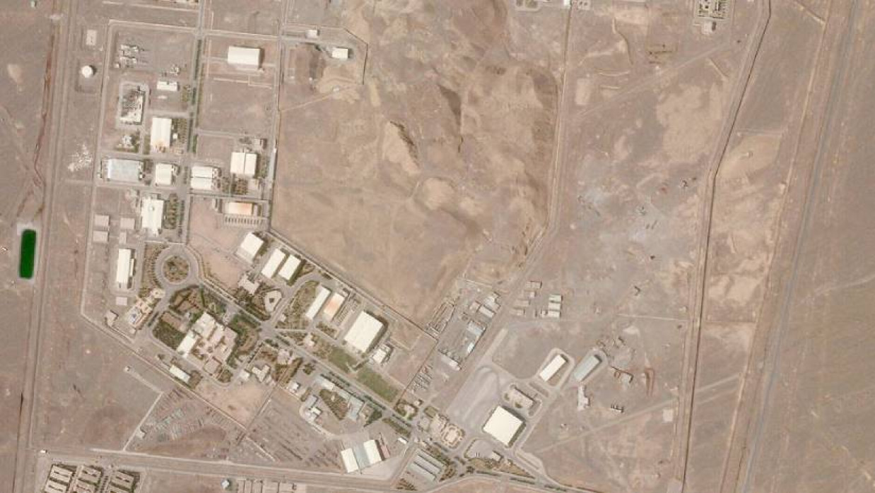 যুদ্ধে জড়াল আমেরিকা, ইরানের তিনটি পারমাণবিক স্থাপনায় হামলা