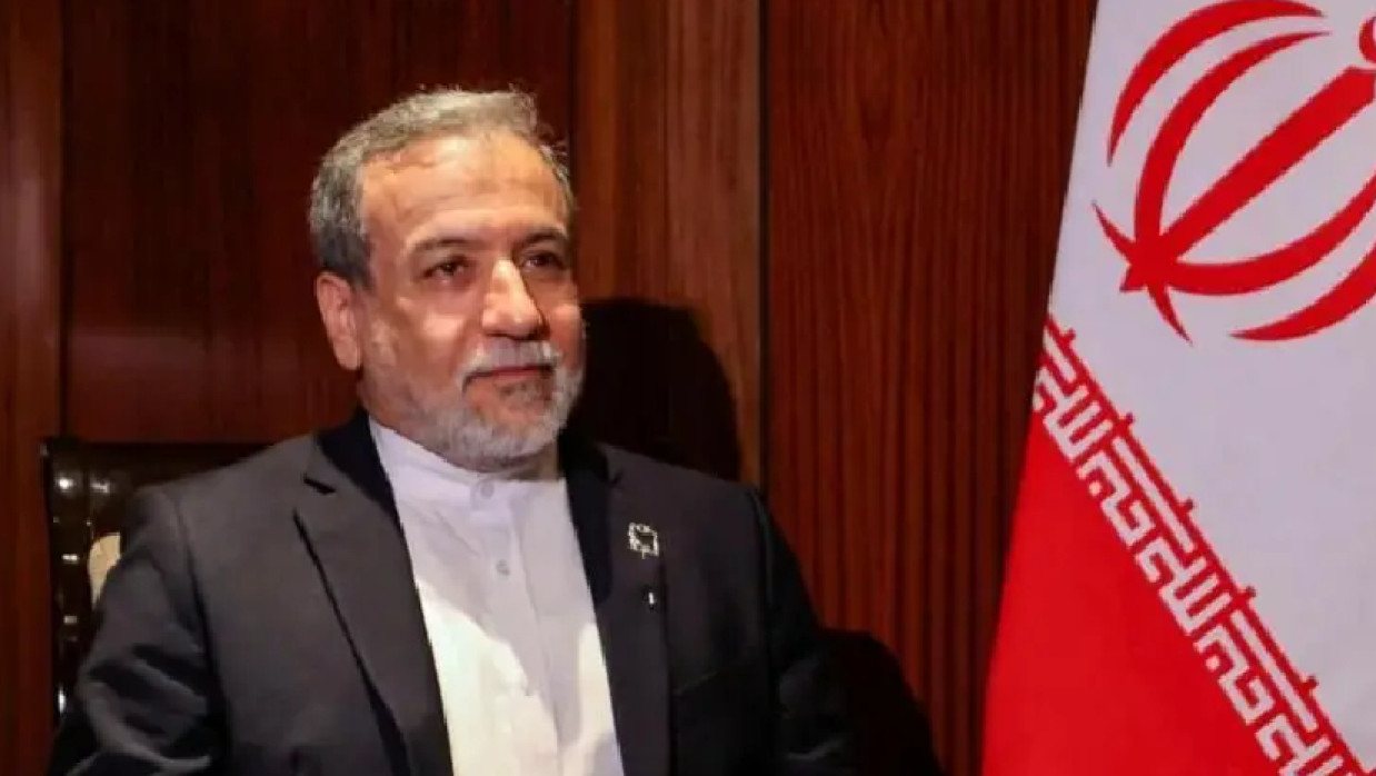 ইরানের পররাষ্ট্রমন্ত্রী আব্বাস আরাগচি