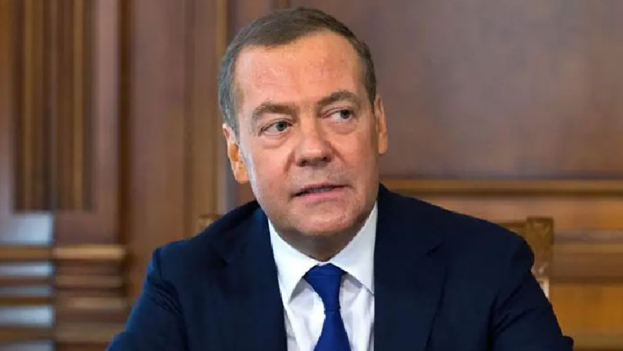 দিমিত্রি মেদভেদেভ