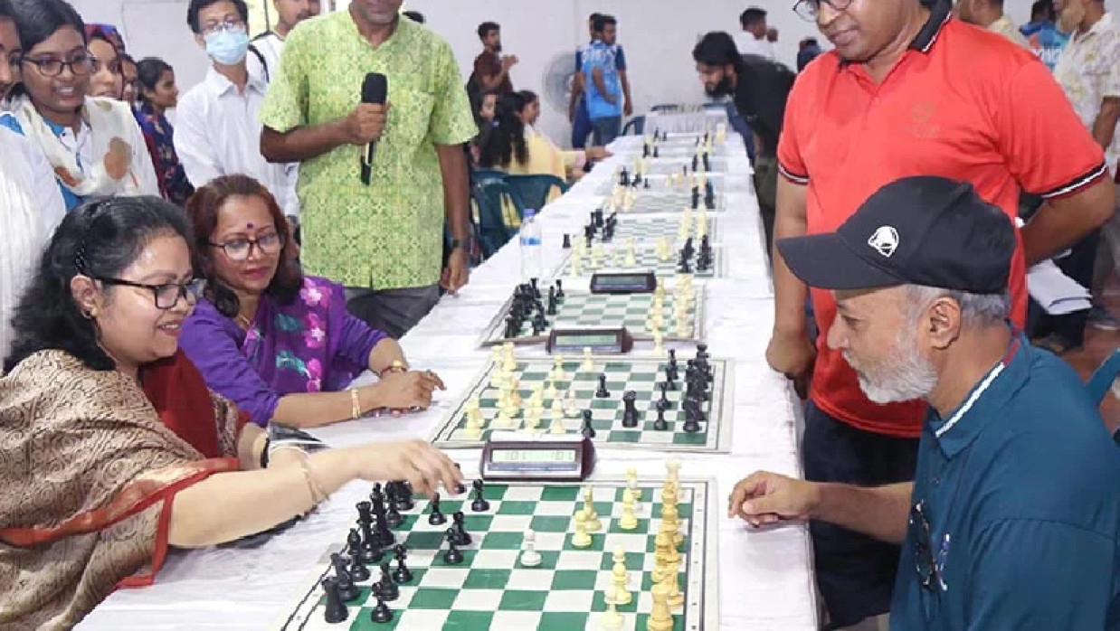 ঢাবিতে আন্তঃহল দাবা ও ক্যারম প্রতিযোগিতা শুরু 