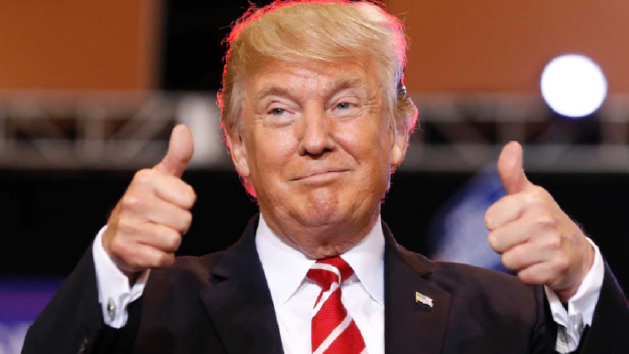 প্রেসিডেন্ট ডোনাল্ড ট্রাম্প