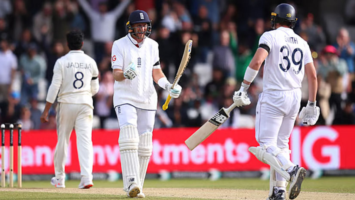 ভারতকে হারানোর পর ইংলিশদের উচ্ছ্বাস 